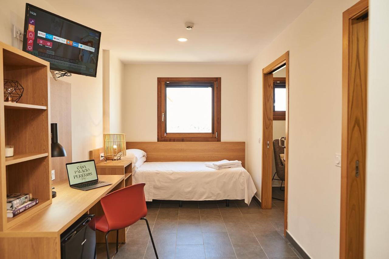 Hotel Casa Palacio Pereros Caceres Ngoại thất bức ảnh